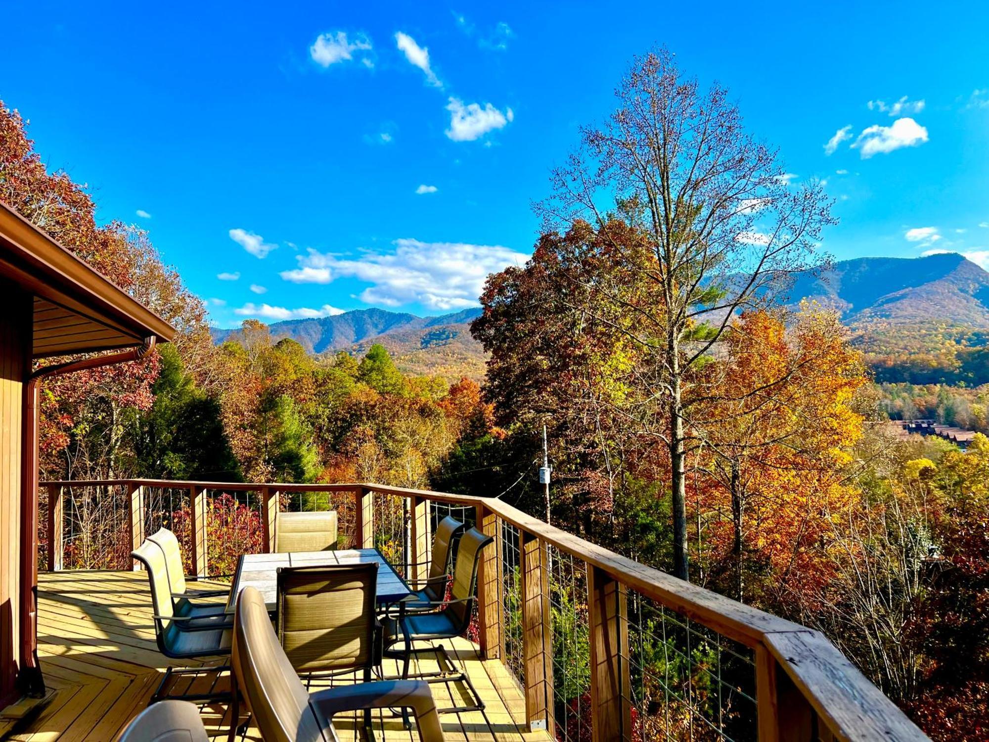 Hawks View Gatlinburg Mountain Cabin Экстерьер фото