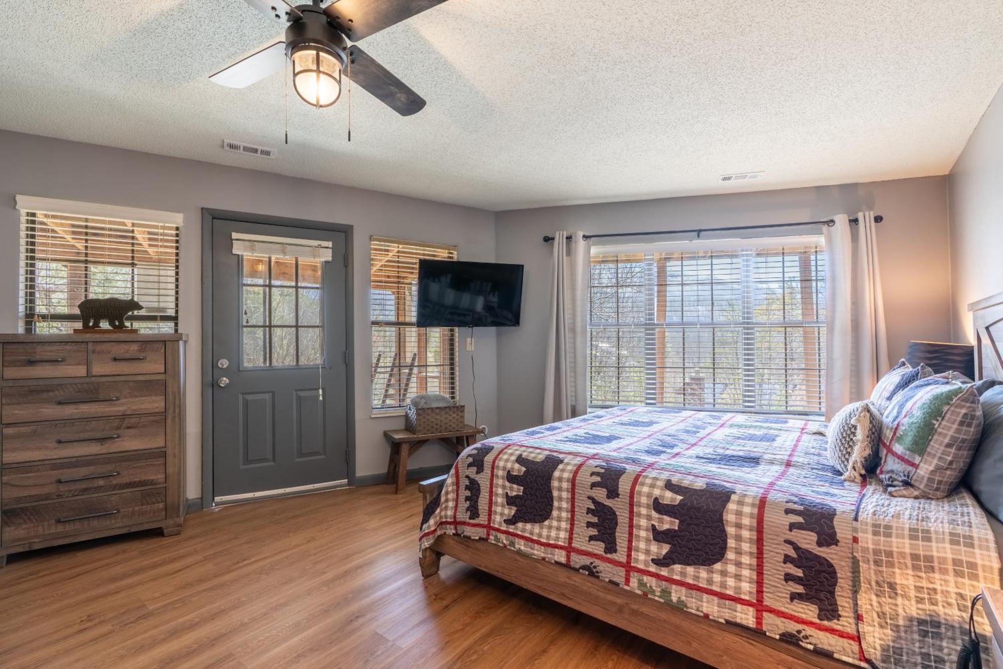 Hawks View Gatlinburg Mountain Cabin Экстерьер фото
